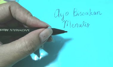 Ayo Biasakan Menulis