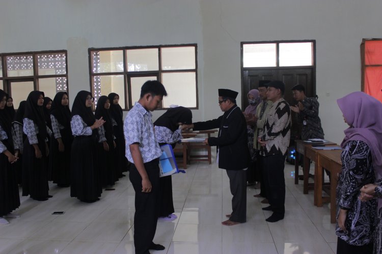 PELEPASAN PESERTA PERAKTIK KERJA LAPANGAN (PKL) SMK NASHIRUL HUDA 2022