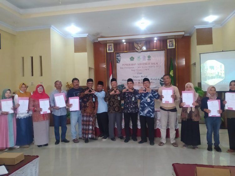 KC HCCM Madiun Terima 50 Sertifikat Halal