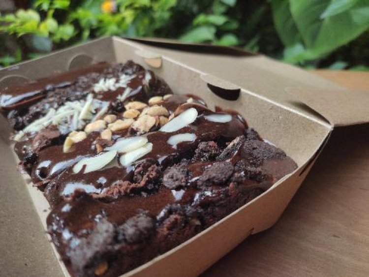 Resep Kue Pukis Coklat Lumer: Manisnya Menggoda di Setiap Gigitan