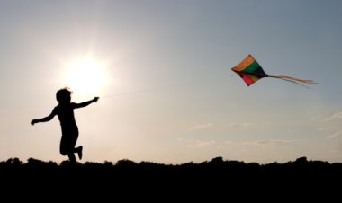 Angan yang Terbang Bersama Angin