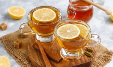 Madu dan Lemon: Kombinasi Minuman Herbal yang Bermanfaat untuk Pencernaan