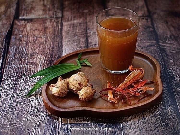 Wedang Jahe, Serai, dan Daun Pandan: Minuman Herbal untuk Meningkatkan Imun Tubuh