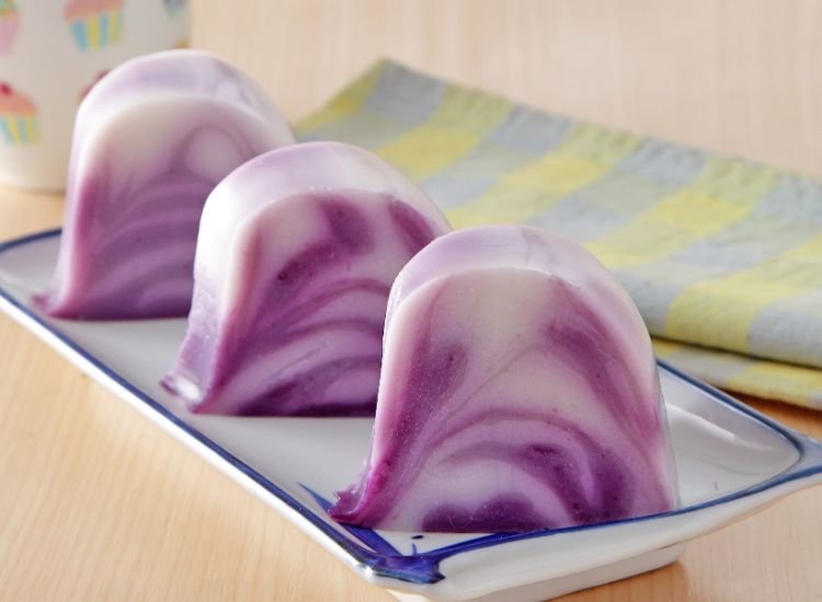 Resep Puding Ombre Ubi Ungu: Lezat, Cantik, dan Mudah Dibuat
