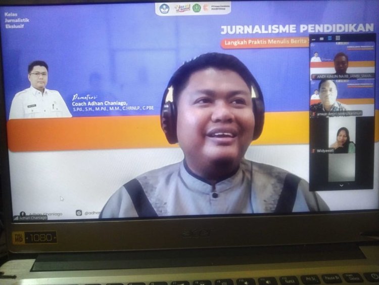 GTK SMAN 3 Muaro Jambi Mengikuti Pelatihan Ekslusif Jurnalime Pendidikan