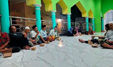 Singkat dan Tepat, Musyawarah Refresing Pengurus Takmir Masjid “Baitus Sholih”  Berlangsung Lancar