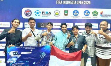 Robot Inovatif, Prestasi Hebat! MAN 6 Jombang Raih Juara 2 di Ajang Internasional